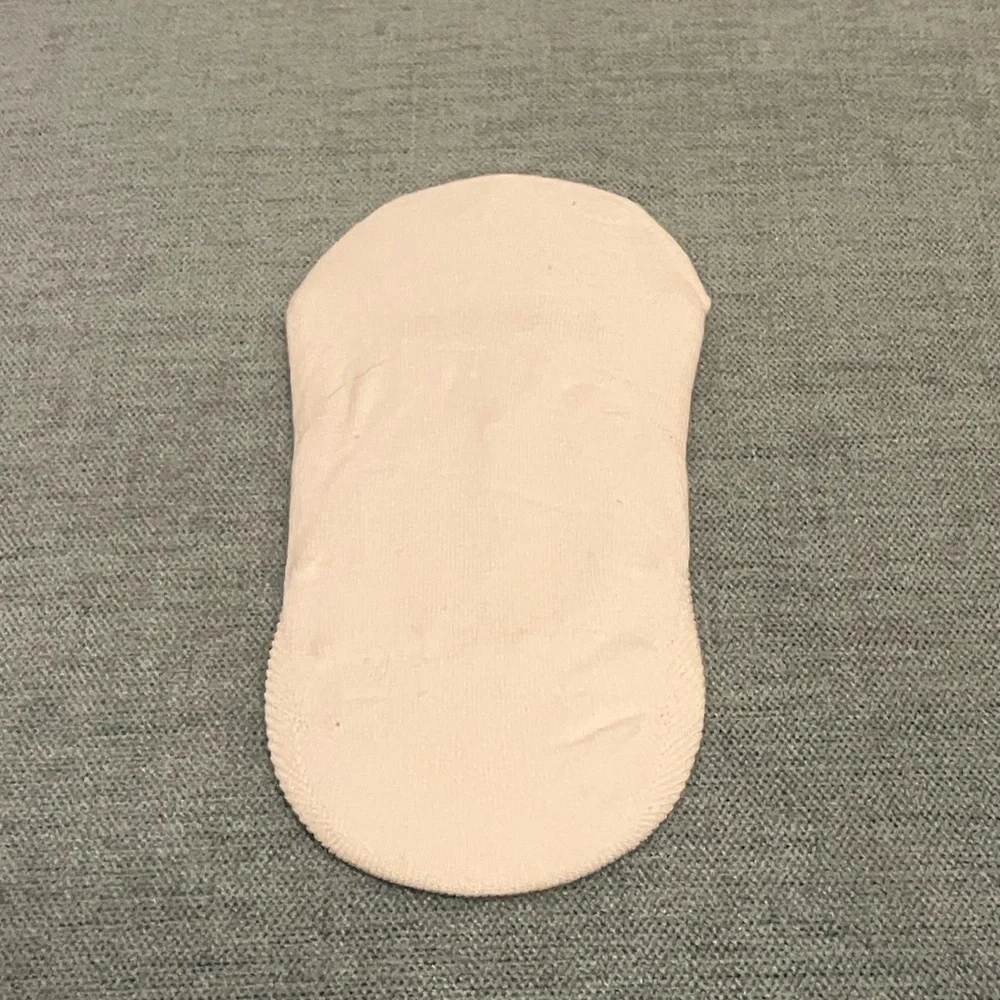 New White Bombas No-Show Socks